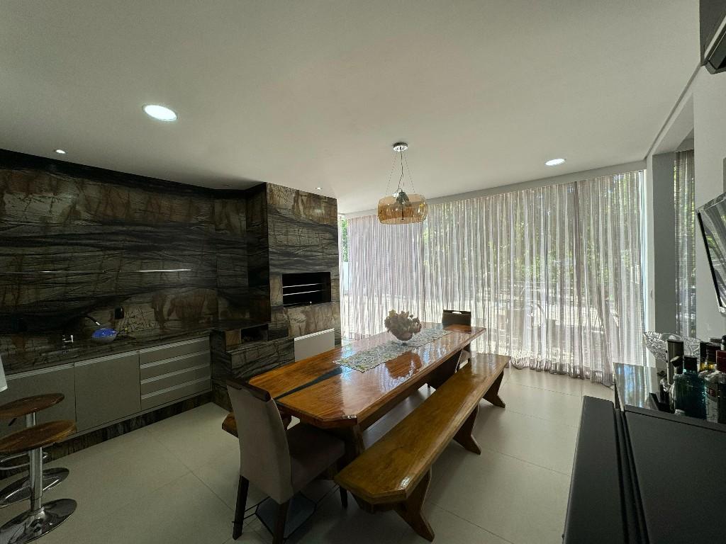 Casa em Sul do Rio, Santo Amaro da Imperatriz. 3 quartos, 350m². Imagem 10 de 27